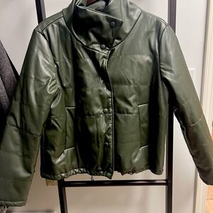 Tuckernucks hunter green faux leather medium jacket by Pomander. Worn once